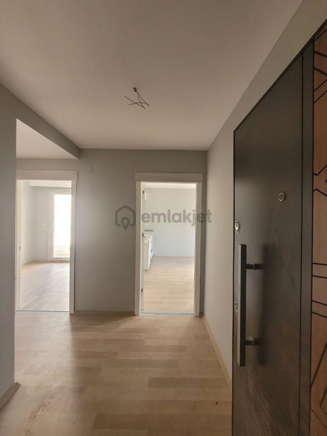 Kardeş Emlaktan Uygun Fiyata 2+1 Yatırımlık Daire 5