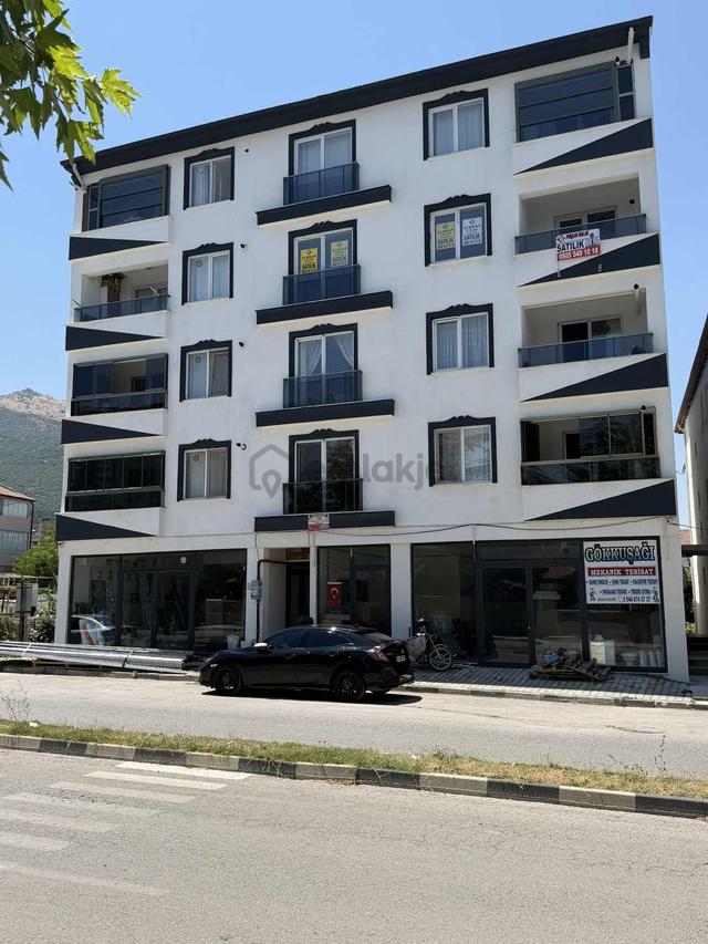 Furkan Emlaktan Afyon Çay İlçesinde Satlık Sıfır 3+1 Lüks Daire 2