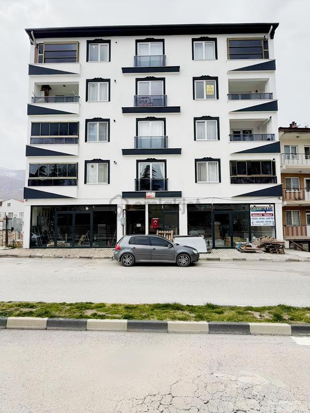 Furkan Emlaktan Afyon Çay İlçesinde Satlık Sıfır 3+1 Lüks Daire 1