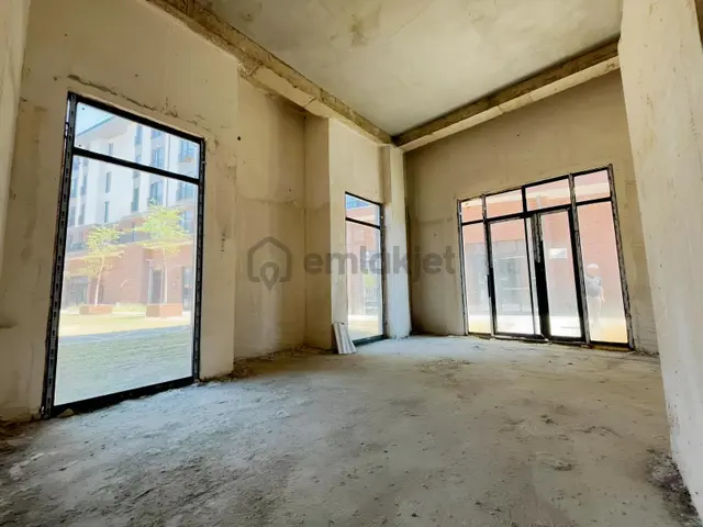 Ana Cadde Üzerinde Kiralık Dükkan 2