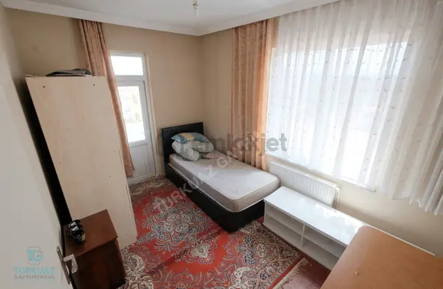 Aladağ Mahallesinde 2+1 Eşyalı Kiralık Daire 3