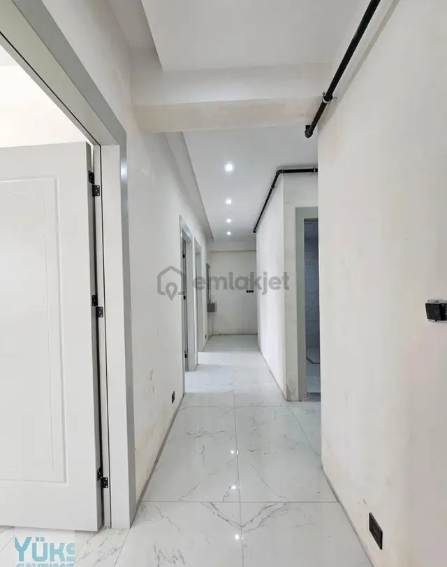 Denizli Şemikler De 2+1 120 M2 Önü Komple Açık Kapalı Otoparklı Lüks Satılık Daireler 1