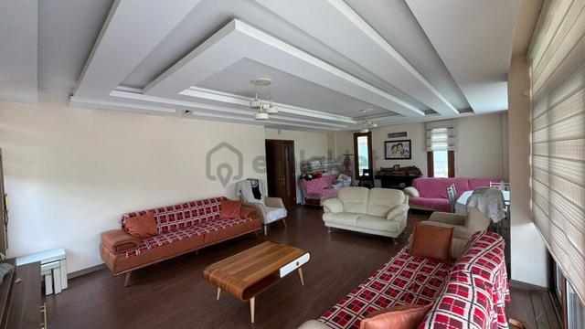 Karslılarda Park Manzaralı Yüzme Havuzlu 5+2 4 Banyolu Bağımsız Triplex Villa 4