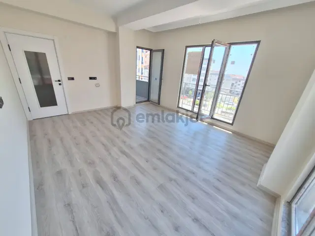 Çayırova Çağdaşkent Park Yanı 2+1 Üst Dubleks Asansörlü Sıfır 3