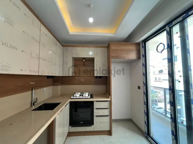 Yükselden Akçay Merkezde Denize 300mt Yerden Isıtmalı 2+1 Daire 1