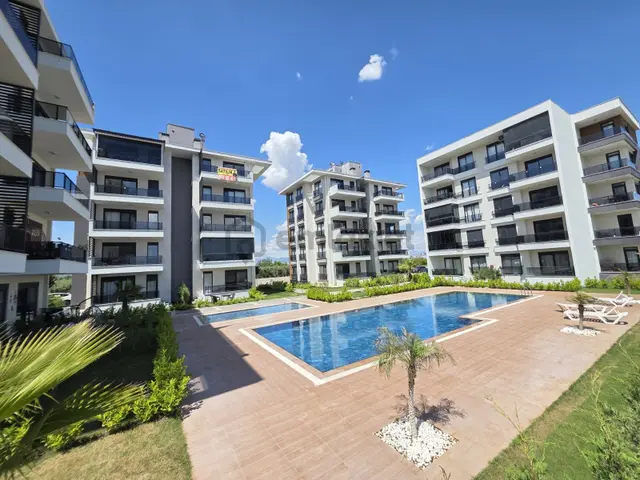Bu Fiyata Yok / Ara Kat 2+1 / Havuz Manzaralı. 2