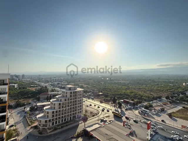 Han Emlak'tan Tömükte S.içi Havuzlu Lüks Eşyalı Satılık 1+1 3