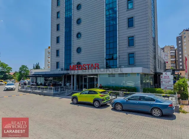 Kurumsal Hastane Kiracılı Satılık Komple Bina 3