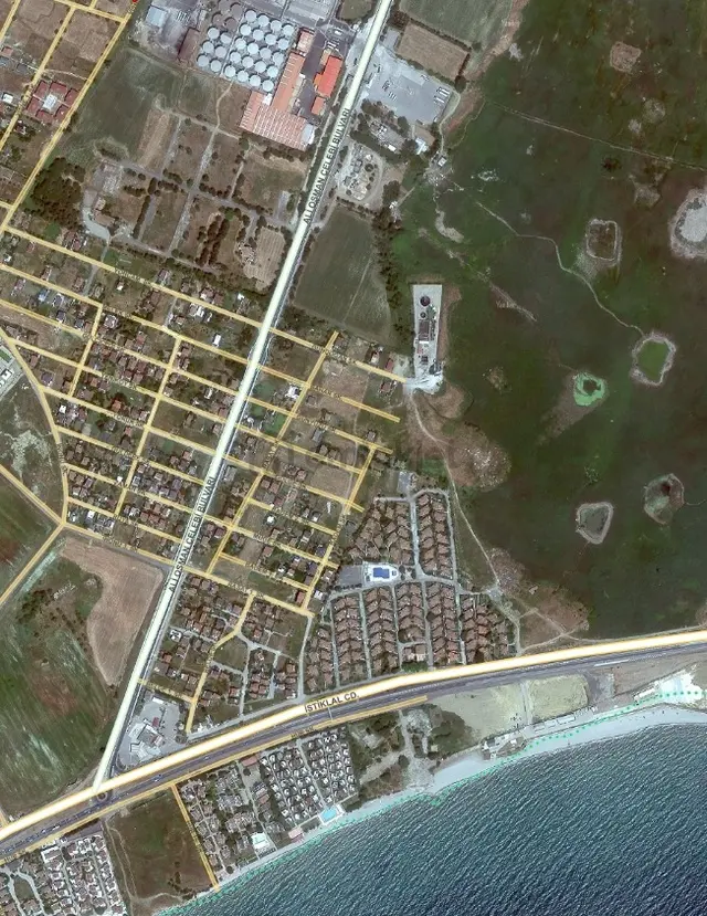 Şerefli Mevkiinde Asfalt Cepheli Satılık İmarlı 286 M² Arsa 1