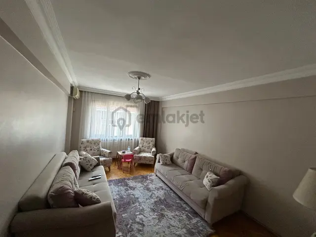 Sahibinden Geniş Apartman Dairesi 1
