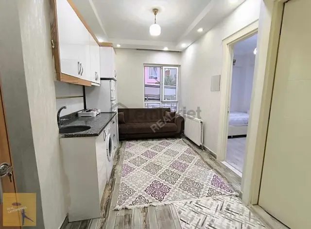 Güneykette Kiralık 1+1 Yüksek Giriş Eşyalı
