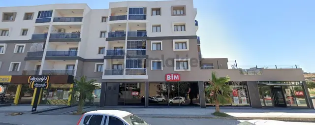 Çiğli Uğur Mumcu Mah. Life Sitesi 2+1 Satılık Daire 3