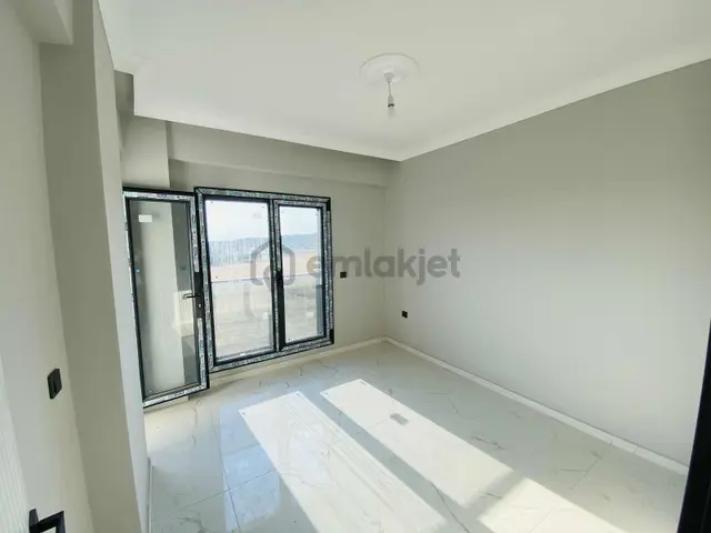 Prestijden Eşsiz Gün Batımı Manzaralı 1+1 Daire 2