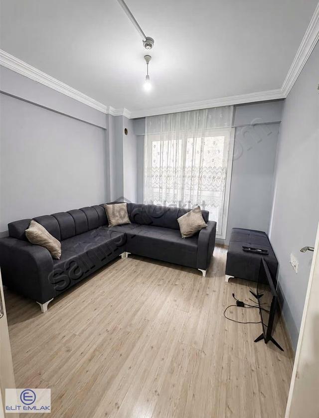 Cuma Mahallesi Eşyalı Kiralık 2+0 Ara Kat Daire 5