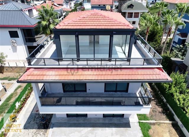 Konaklı Mah. Denize 250 Metre Mesafe Satılık Müstakil 3+1 Villa 4