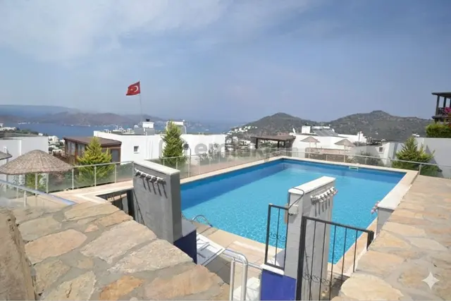 Bodrum Geriş Yeni Semakent Sitesinde 2+1 / 150 M2+ Deniz 2