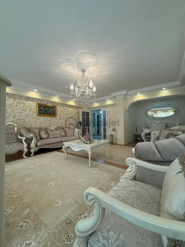 Bursa Nilüfer Üçevler’de Satılık 550 M² Müstakil Bina 1