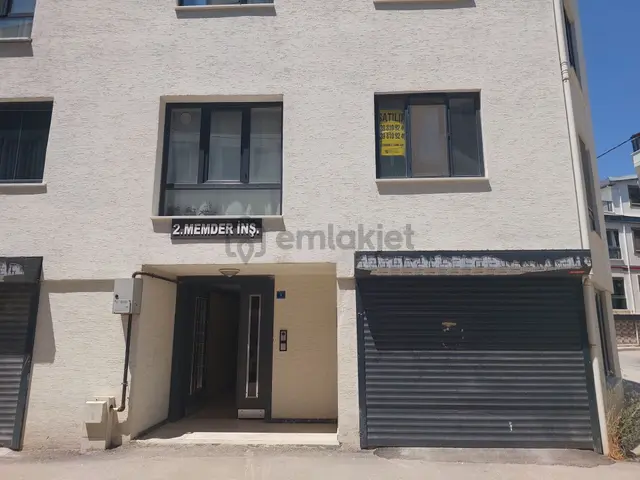 Bursa Nilüfer Özlüce Mh Kasım Sk,ta Satılık 2+1 Köşe Daire 3