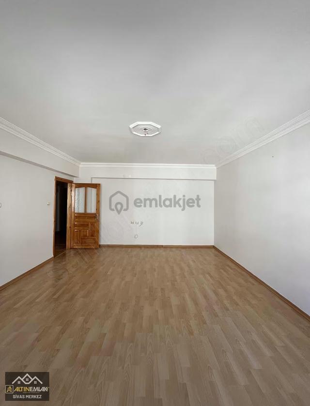 Altın Emlak'tan Kılavuz Asm Arkası 3+1 Kiralık Daire 3