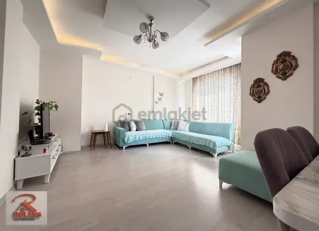 Mezitli Yeni Mahalle'de Bağımsız Mutfak Eşyalı 3+1 2
