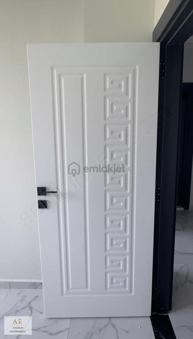 Aydınlık Emlaktan Cerrahta Satılık 2+1 Asansörlü Sıfır Daire 2
