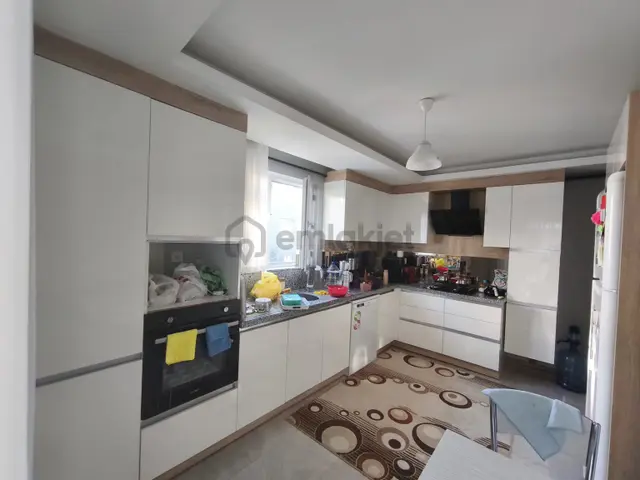 Şeker Mahallesinde Sahibinden 4+1 Kiralık 2
