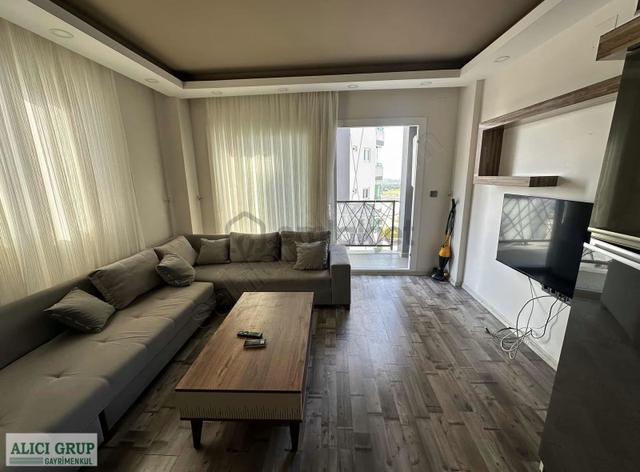 Stad Karşısı Anayola Yakın Hasarsız Full Eşyalı 1+1 Daire 1