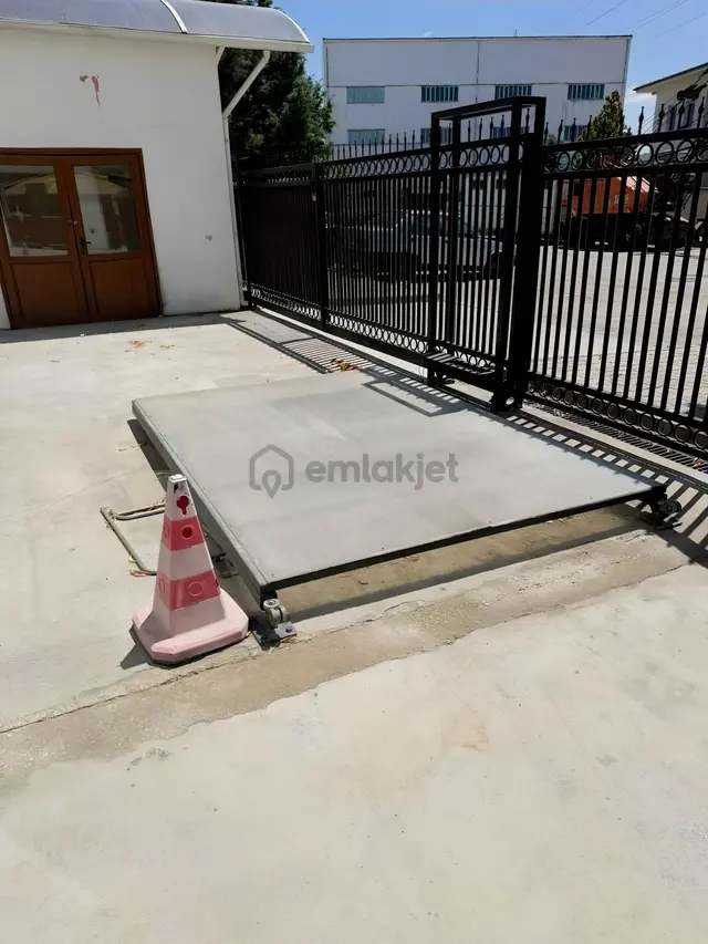 Ostim Vergi Dairesi Arkasında 840 M² Parselde Satılık Fabrika 2