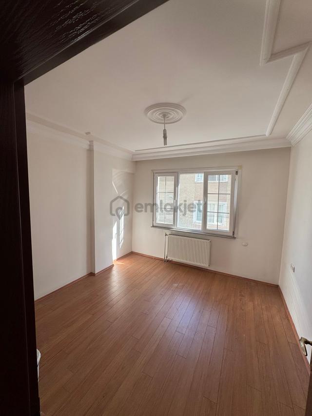 Kırklareli Merkez Karakaş Mahallesi Kiralık 3+1 Geniş Daire 4