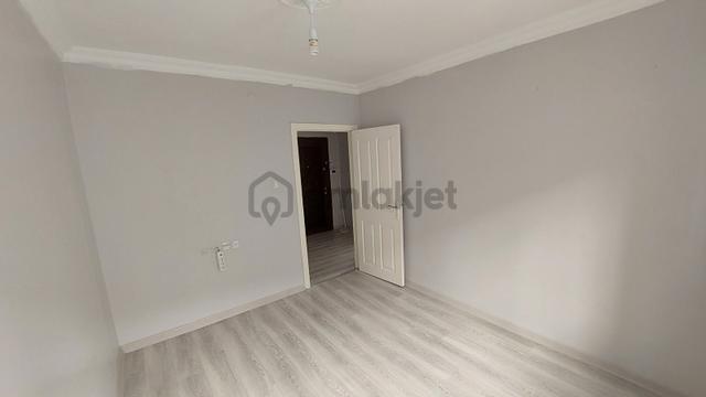 Lotus Tan Sağduyu Cadde Üzeri 3+1 Kiralık 4