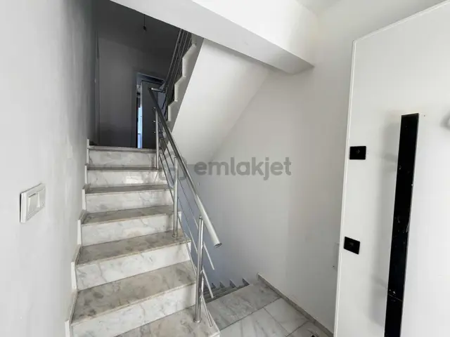 Bodrum Yalıkavak'ta Havuzlu, Plajlı, Deniz Manzaralı Villa 3