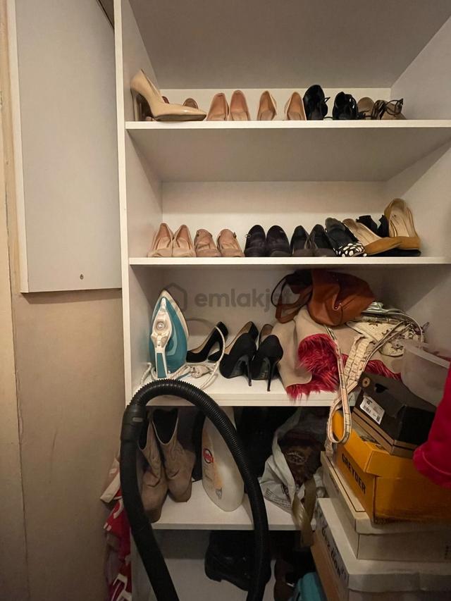 Maliyeciler Site İçerisinde 3+1 Komple Tadilatlı Otoparklı Satılık Daire Çamlı Kent Sitesi 5