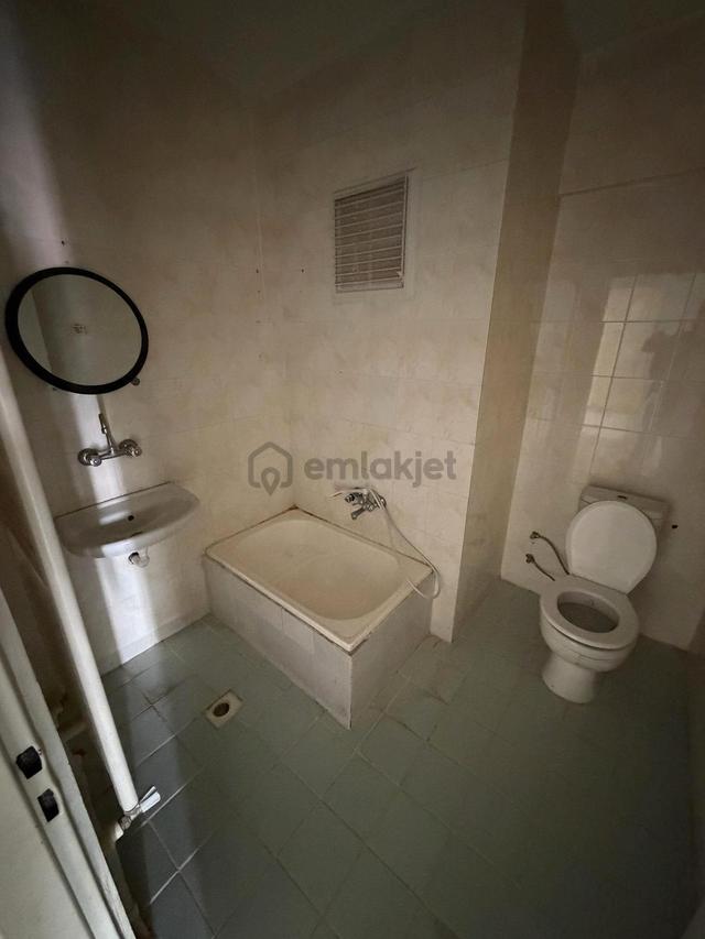 Vatan'dan Köşk'te 3+1 Manzaralı Üst Kat Kiralık Yapılı Daire!!!! 4