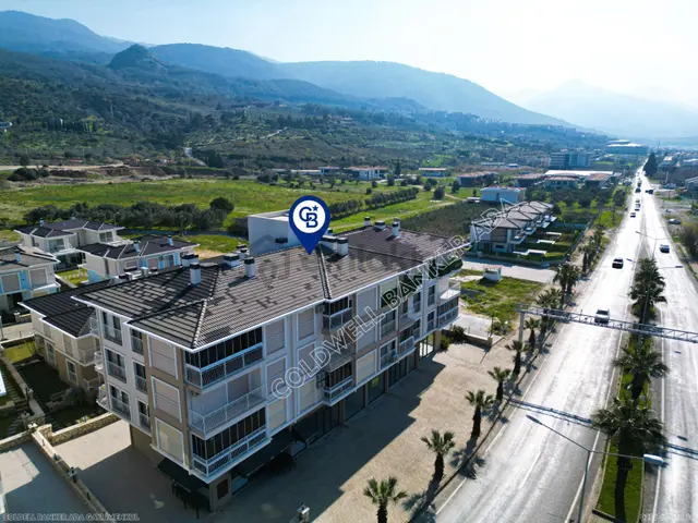 Kuşadası Davutlar'da Anayol Üzeri 90m² Satılık Dükkan 2