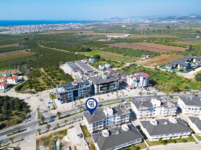 Kuşadası Davutlar'da Anayol Üzeri 90m² Satılık Dükkan 5
