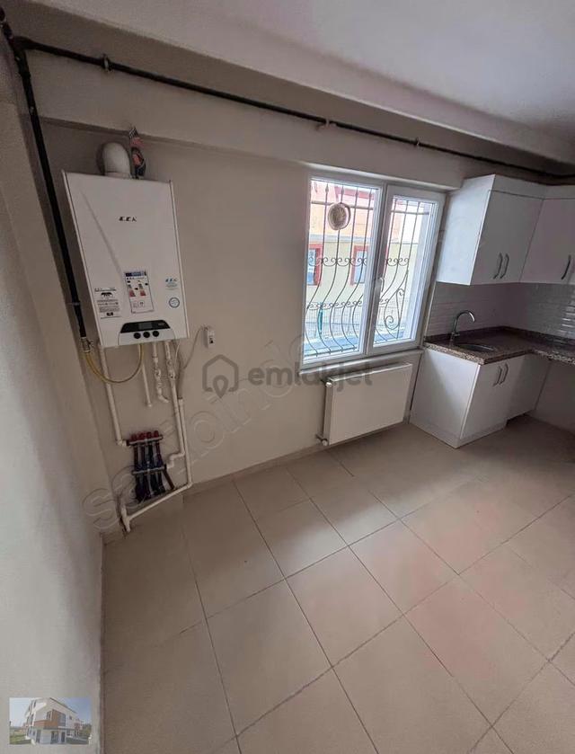 Kemalettin Mah.kiralık Kapalı Mutfaklı,geniş 1+1 2
