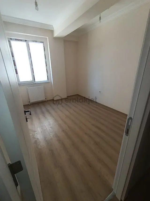 Katılım Ve Krediye Uygun Arnavutköy Nenehatun Sitede Satılık 2+1 Ara Kat Daire 2