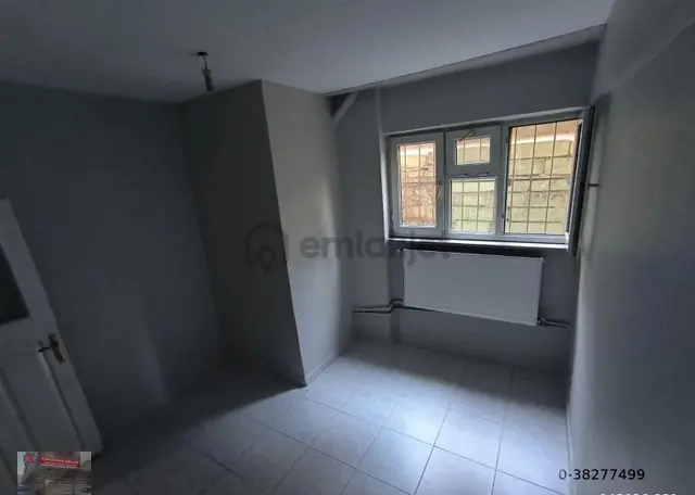 Esenler Fevzi Çakmak Mh Ferhatpaşa Caddesinde Satılık 2+1 Daire 3