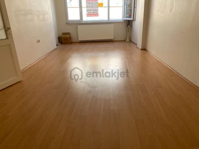 Destan-103-k.m.paşa-sümbülefendi-yan-sokağında-2-oda-1-salon-90m2-orta-2.kat-kombili-açıklamayı-okuy 5