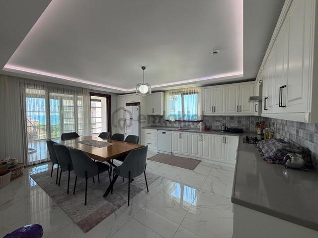 Delta Premıum Gayrimenkul'den Deniz Manzaralı Satılık 4+1 Daire 5