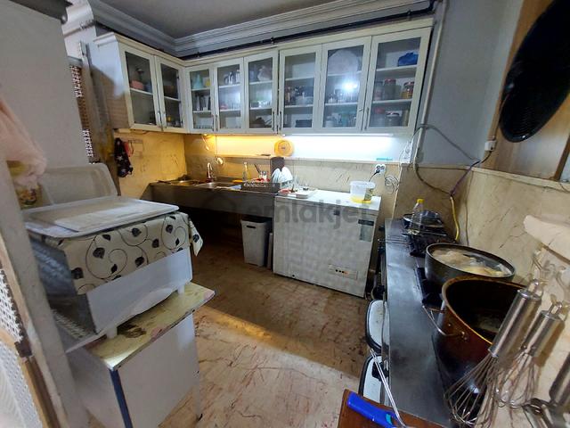 Gaziosmanpaşa Küçükköy Geleri Cadesi De Acıl Satılık Dükkan 350 M2 5