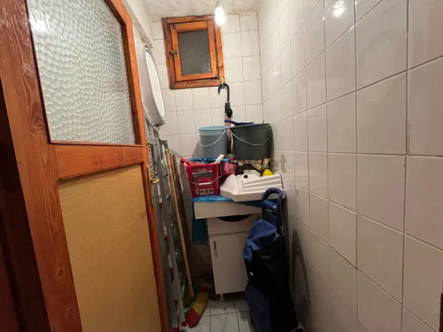 Üsküdar Çelik Kuvvet Yanı Cadde Üzeri Arakat 2+1 Satılık 3