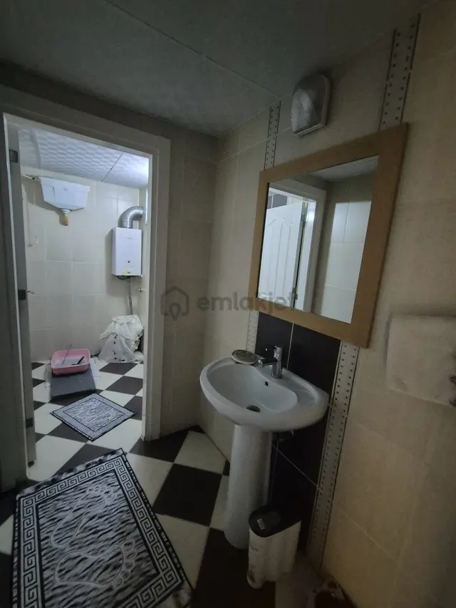 Bulvar Üzeri 4+1 Kapalı Mutfak Ekstralı İçi Yapılı Satılık Daire 4