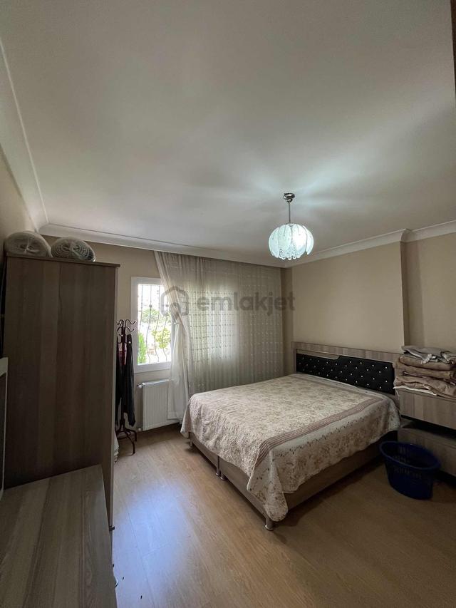 13 Yaşında Pınar Mh. 4+1 Kapalı Mutfak Hasarsız İskanlı 5