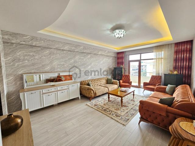D911- İşyapar'dan Parsana Mahallesi | Şehrazat Sitesi’nde Prestijli 4+1 4
