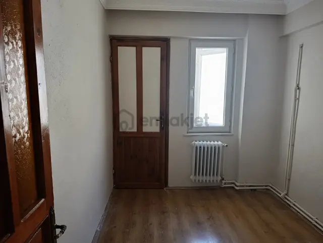 Kariyer Gm'den Okullar Bölgesinde 3+1 130 M2 Kıralık Daire 5