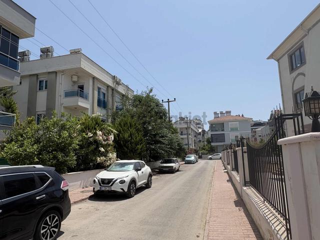 Güzeloba Rauf Denktaş Cd Yakın Konumda Eşyalı 1+1 2