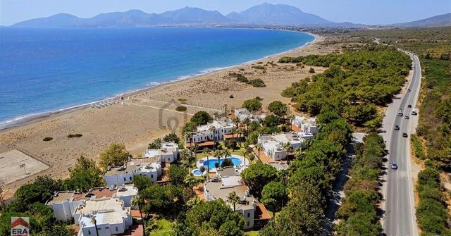 Datça Zarbun Sitesinde Denize Sıfır, Havuzlu 2+1 Satılık Villa 4