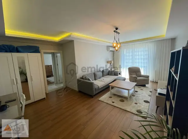 Agt'den İnkılap Mh Hastane Karşısı 1+1 6.kat 70m2 Site İçi Daire 2