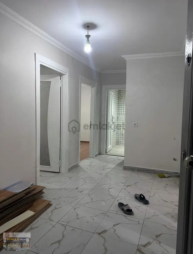 Yeşilovada Satılık 2+1florya Metrobüse 2 Dk Yürüme Mesafesinde 3